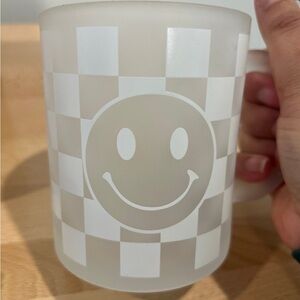 TJ Maxx Clear/Frosted Smiley Face Mug